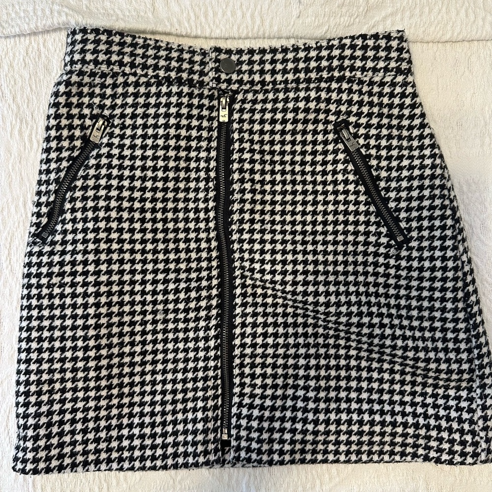 Hollister Skirt